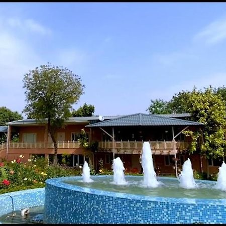 Aravali Hill View Estate Villa Gurgaon Dış mekan fotoğraf